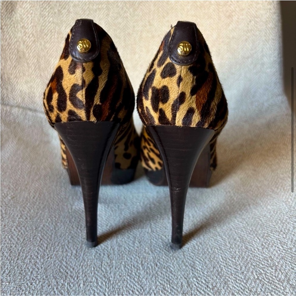Stuart Weitzman Leopard Print Peep Toe Heels - Picture 3 of 6